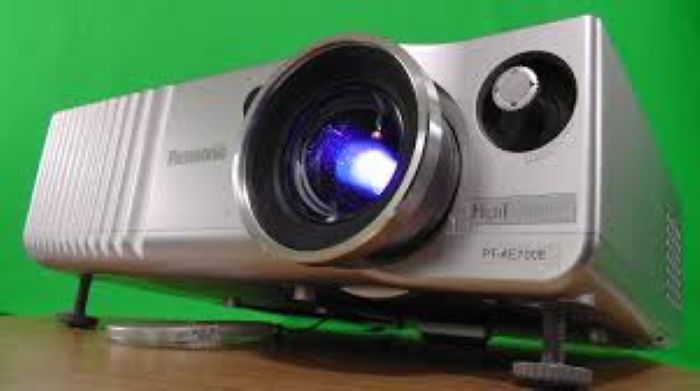 laser projector for cinema
